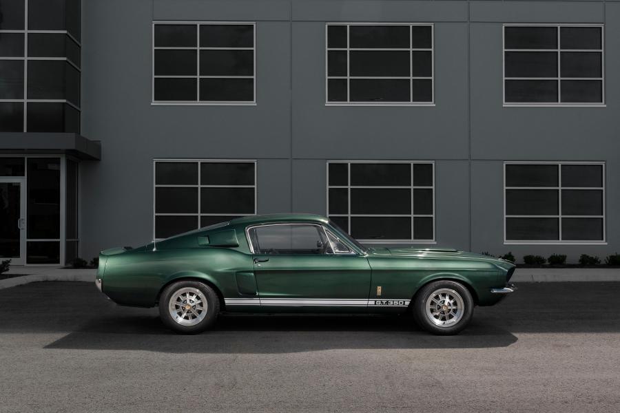  Shelby GT350 1967 года  (фото 25 из 32)